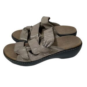 Clarks Tan Sparkly Strappy Comfort Walking Sandals